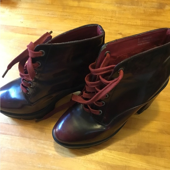 Bamboo Jonas-02 Dark Burgundy Chunky Ankle Boots with Lug Sole Size 9 - Picture 6 of 16